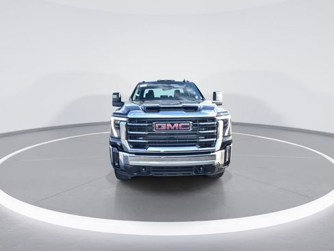 New 2026 GMC Sierra 2500 SLE AWD/4WD image 3