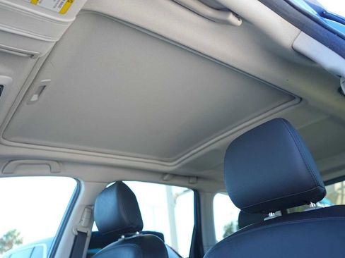 Used 2017 Subaru Forester 2.5i Premium image 26