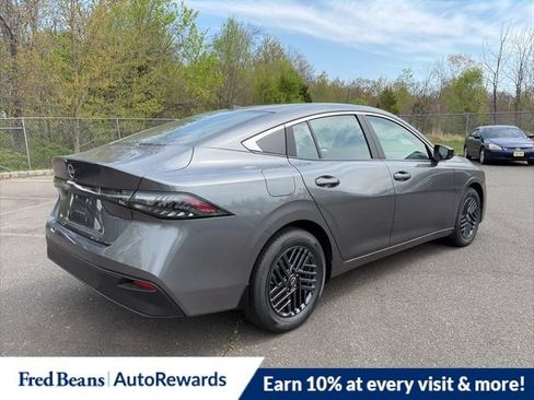New 2026 Nissan Sentra SV w/ SV Convenience Package FWD image 9