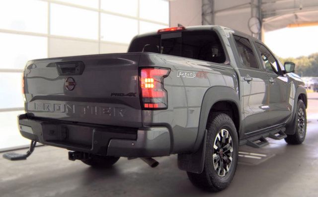 Used 2023 Nissan Frontier PRO-4X w/ Pro Convenience Package AWD/4WD image 4
