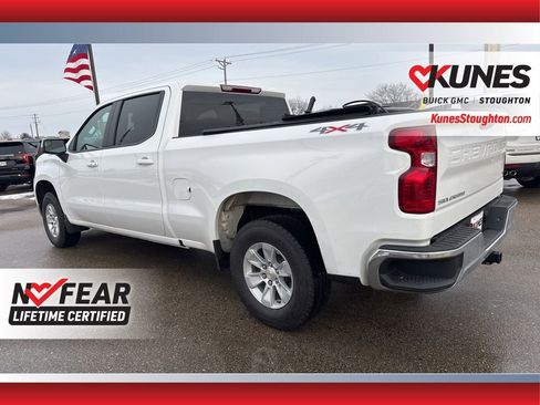 Used 2025 Chevrolet Silverado 1500 LT image 9