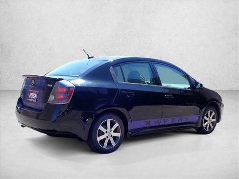 Used 2011 Nissan Sentra 2.0 SR w/ Special Edition Pkg FWD image 14