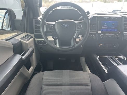 Used 2019 Ford F150 XL w/ Equipment Group 101A Mid AWD/4WD image 17
