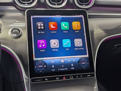 Used 2025 Mercedes-Benz CLE 300 4MATIC Coupe image 10