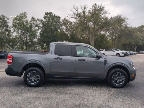 Used 2025 Ford Maverick XLT w/ Equipment Group 302A image 3