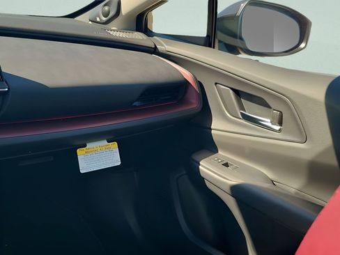 New 2026 Toyota Prius Plug-In Hybrid FWD image 26