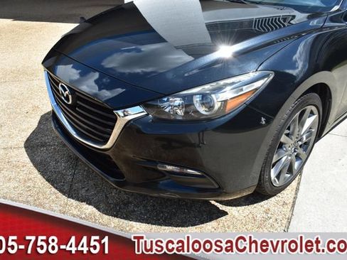 Used 2018 MAZDA MAZDA3 Touring FWD image 41