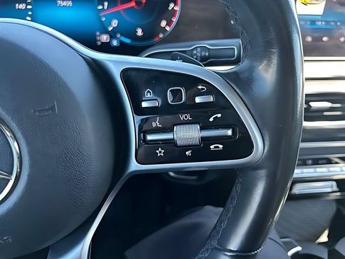 Used 2020 Mercedes-Benz GLE 350 4MATIC image 30