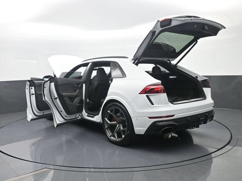 Used 2026 Audi RS Q8 performance AWD/4WD image 94