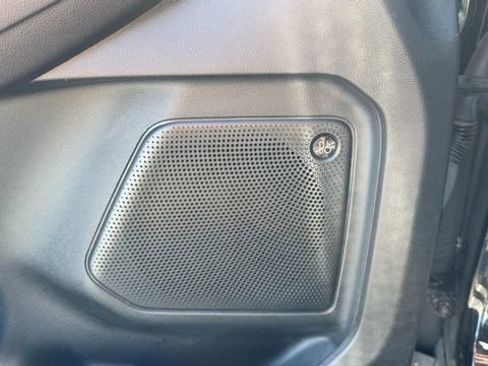 Used 2021 Ford Escape Titanium image 17