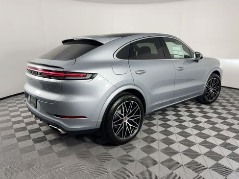 Certified 2026 Porsche Cayenne Coupe AWD/4WD image 9