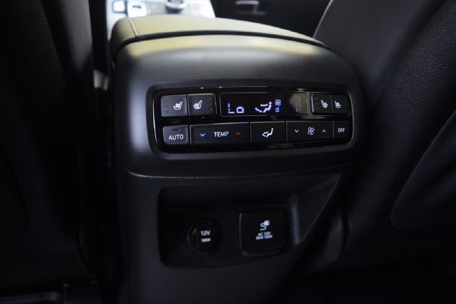 Used 2023 Hyundai Palisade SEL AWD/4WD image 19