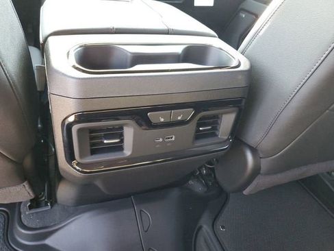 New 2026 GMC Sierra 3500 AT4 w/ AT4 Premium Plus Package image 17