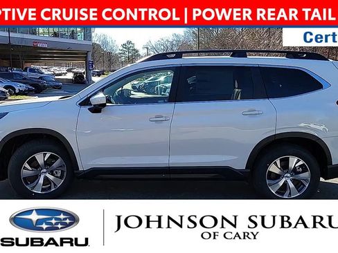 Used 2024 Subaru Ascent Premium w/ Convenience Package image 5