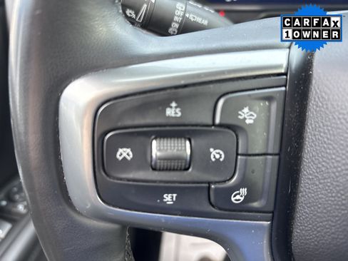 Used 2023 Chevrolet Suburban Z71 w/ Luxury Package image 17