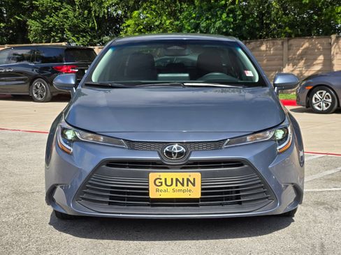 Used 2024 Toyota Corolla LE FWD image 8