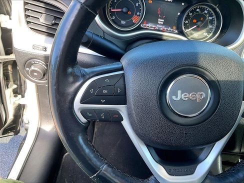 Used 2014 Jeep Cherokee Limited AWD/4WD image 23