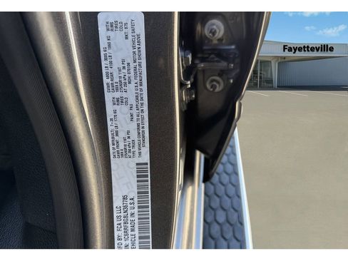 Used 2020 RAM 1500 Big Horn AWD/4WD image 24