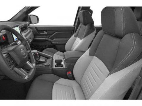 Certified 2025 Toyota Tacoma TRD Off-Road AWD/4WD image 8