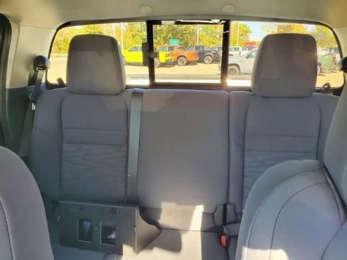 New 2026 Nissan Frontier S image 14