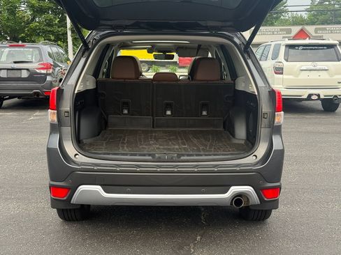Used 2021 Subaru Forester Touring AWD/4WD image 5