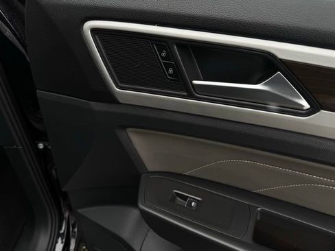 Used 2022 Volkswagen Atlas SE image 14