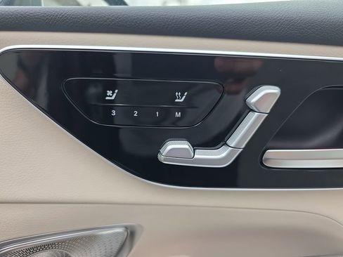 New 2026 Mercedes-Benz GLC 300 GLC 300 image 17