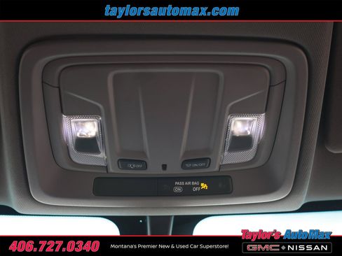 Used 2022 Chevrolet Silverado 2500 Custom w/ Custom Convenience Package AWD/4WD image 23