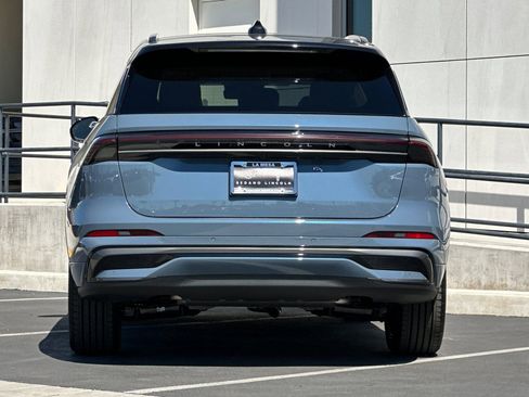 New 2026 Lincoln Nautilus Black Label w/ Jet Appearance Package AWD/4WD image 4