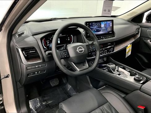 New 2026 Nissan Rogue Platinum AWD/4WD image 7