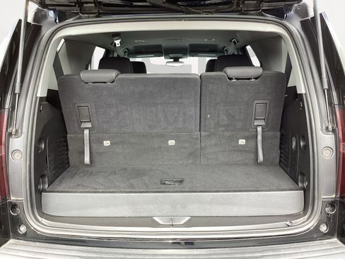 Used 2020 Chevrolet Tahoe LS RWD image 15