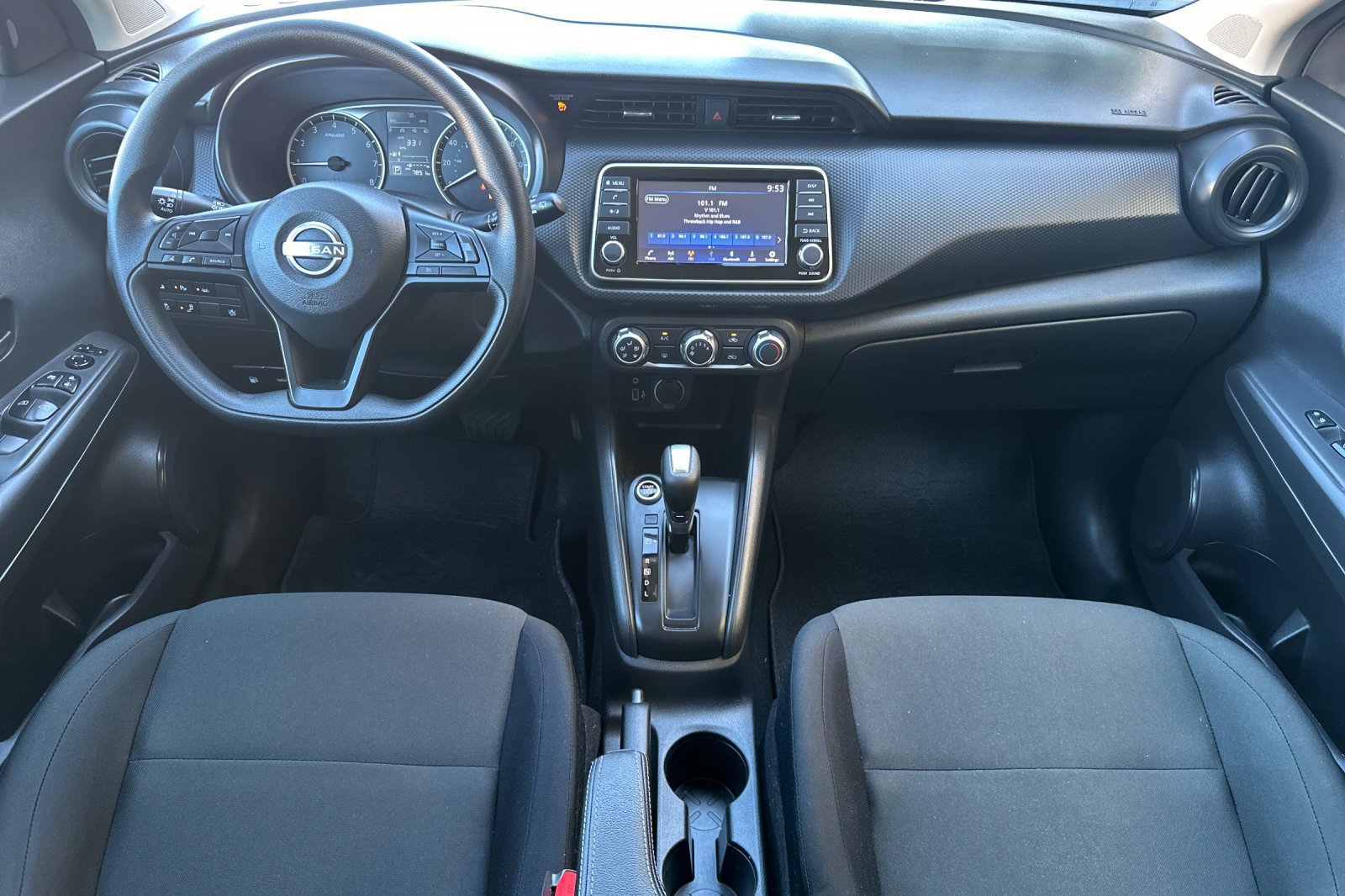 Used 2025 Nissan Kicks Play S FWD image 17