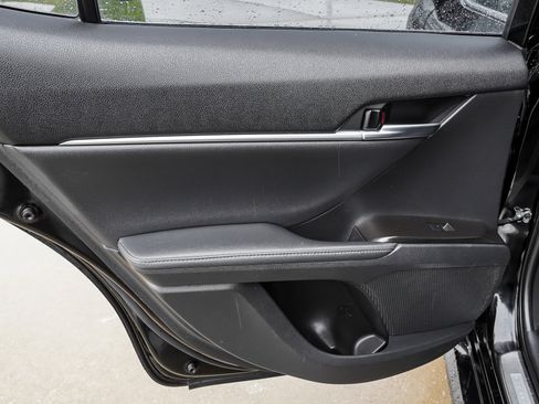 Certified 2021 Toyota Camry XLE AWD/4WD image 22