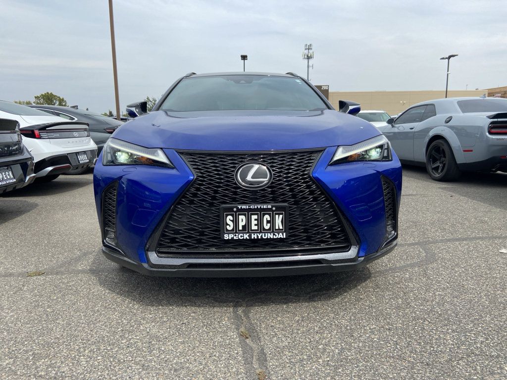 Used 2024 Lexus UX 250h F Sport AWD/4WD image 2