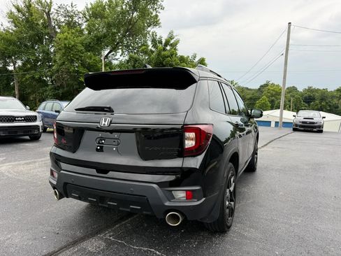 Used 2024 Honda Passport Black Edition image 6