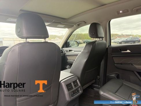 Used 2023 Volkswagen Atlas SEL R-Line image 11