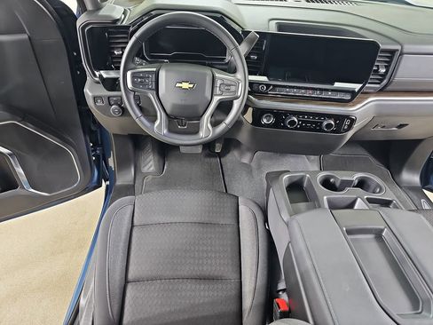 Certified 2024 Chevrolet Silverado 1500 LT image 28