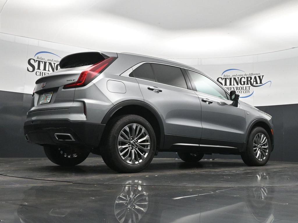 Used 2025 Cadillac XT4 Premium Luxury FWD image 35