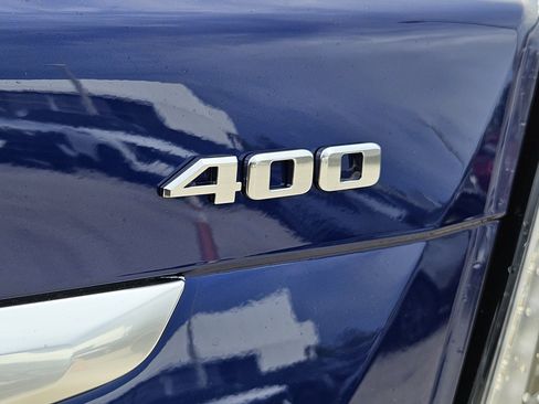 New 2025 Cadillac XT5 Sportv w/ LPO, Blue Accent Package image 11