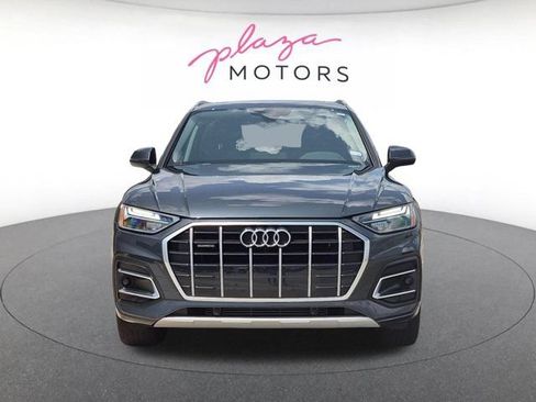 Certified 2023 Audi Q5 2.0T Premium w/ Convenience Package AWD/4WD image 2