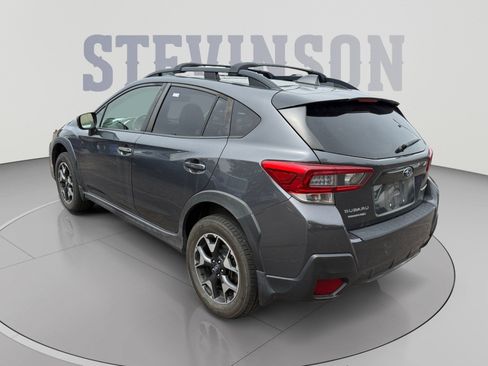 Used 2020 Subaru Crosstrek 2.0i Premium w/ Moonroof Package 2 AWD/4WD image 3