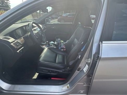 Used 2017 Honda Accord EX-L image 4