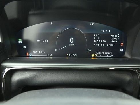 Certified 2023 Lincoln Nautilus Reserve w/ Equipment Group 202A image 13