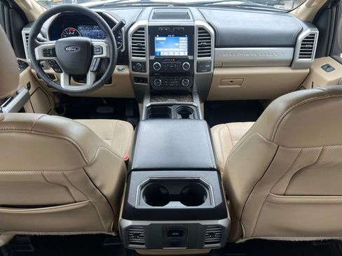 Used 2017 Ford F350 Lariat w/ Lariat Ultimate Package AWD/4WD image 26