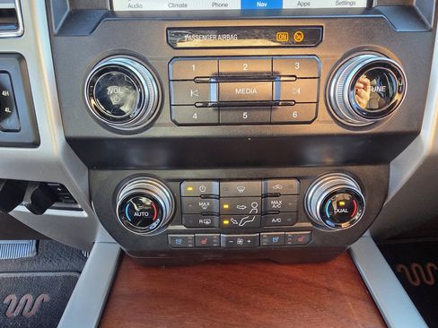 Used 2019 Ford F250 King Ranch w/ King Ranch Ultimate Package image 17