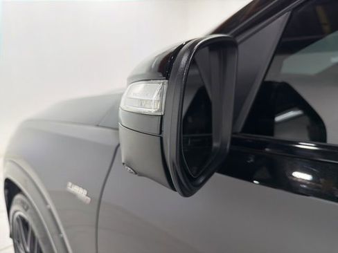 Used 2025 Mercedes-Benz GLE 53 AMG 4MATIC Coupe image 9