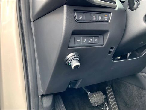 Used 2024 MAZDA CX-90 3.3 Turbo S w/ Premium Package image 37