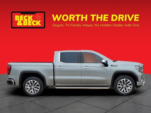 New 2026 GMC Sierra 1500 Denali w/ Denali Reserve Package image 4