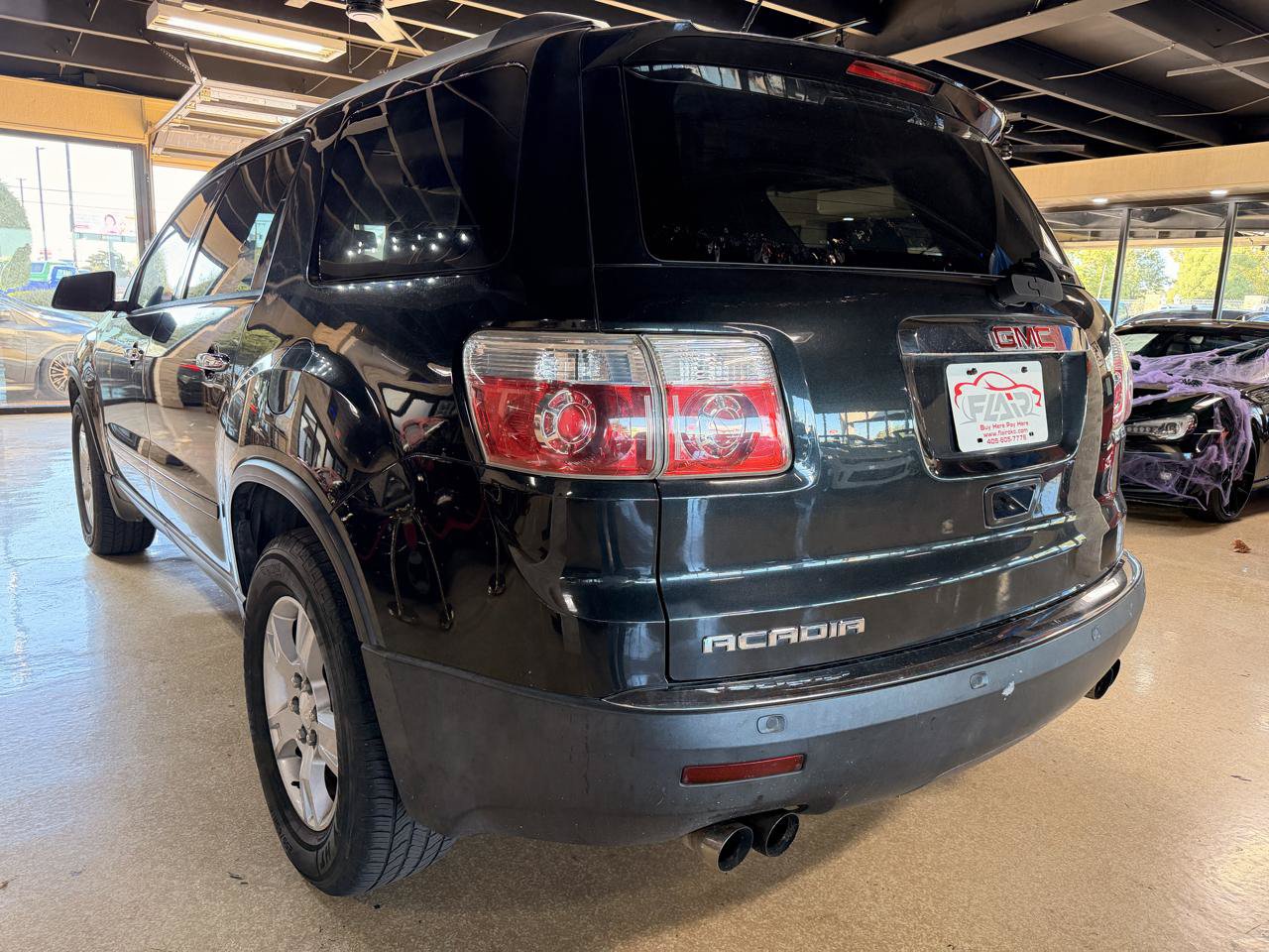 Used 2010 GMC Acadia SLE FWD image 4
