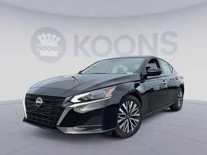 Used 2024 Nissan Altima 2.5 SV